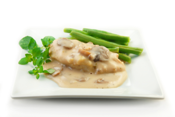 Запеченная курица с грибами под сливочно-лимонным соусом