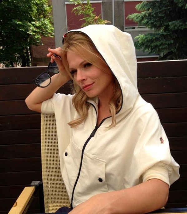 Фреймут: Некоторых людей я выбросила без зазрения совести, как старые туфли