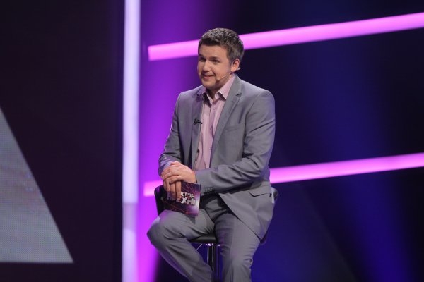 Шоу Детектор лжи: Героиня призналась, что ее насиловал отчим