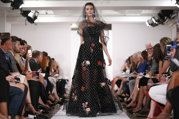 Неделя моды в Нью-Йорке: Шикарные платья в коллекции Oscar de la Renta