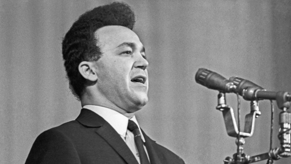 Иосифу Кобзону исполняется 76 лет: Фото артиста в молодости