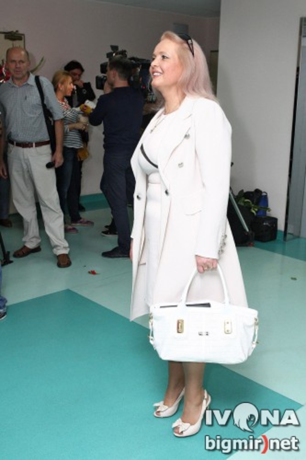 Мама Камалии рассказала, как певица искала суррогатную мать