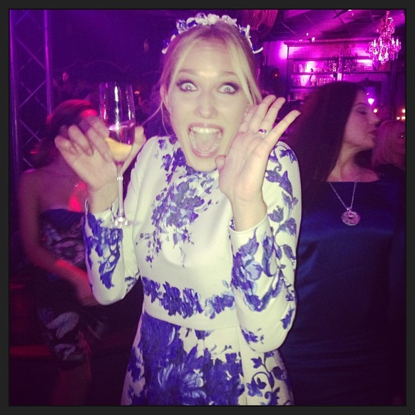 Катя Осадчая отметила юбилей: Цветы от Ющенко и праздничный салют