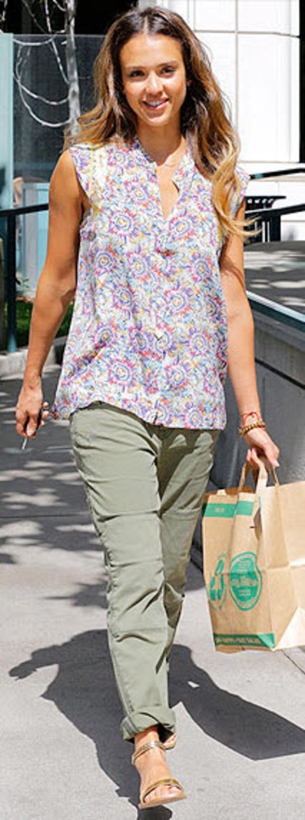 Модная битва: Джессика Альба против Фриды Пинто