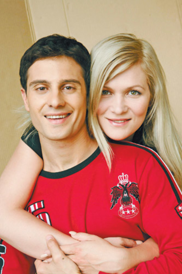 Антон Макарский подарил годовалой дочке квартиру