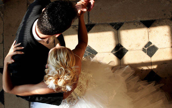 Свадебная музыка: Небанальные песни для первого танца