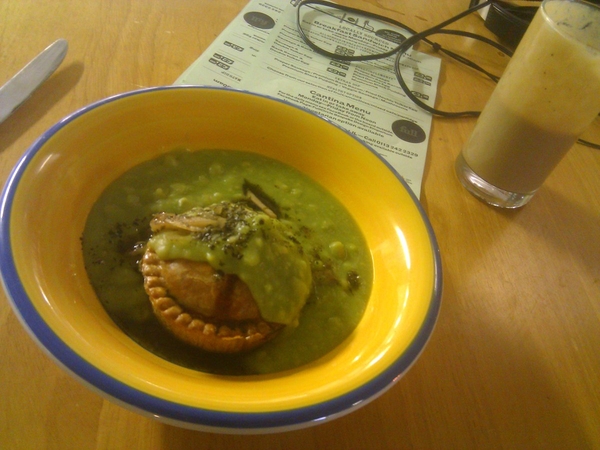 Гастротур по миру: Национальные блюда, которые необходимо отведать