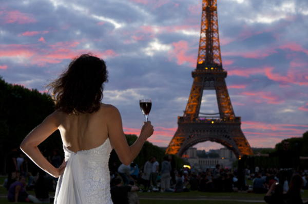 onedressonewoman.com