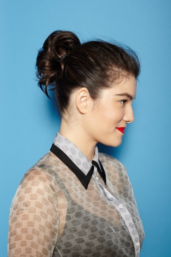 Волосы средней длины: Интересные идеи для причесок