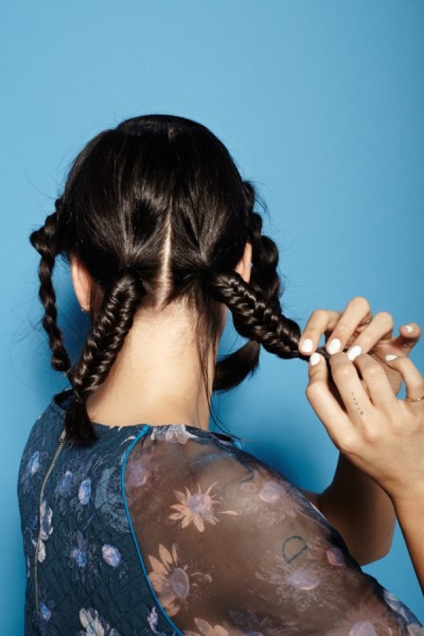 Волосы средней длины: Интересные идеи для причесок