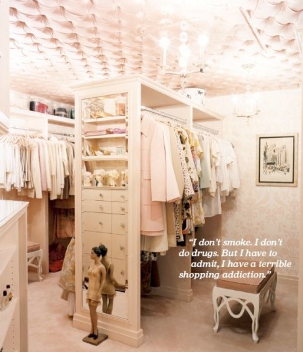 Рай для женщины: Гардеробная комната