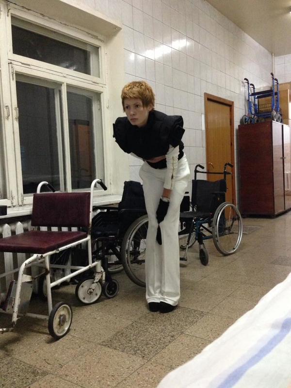 Известная ведущая попала в аварию: Сотрясение и переломы ребер