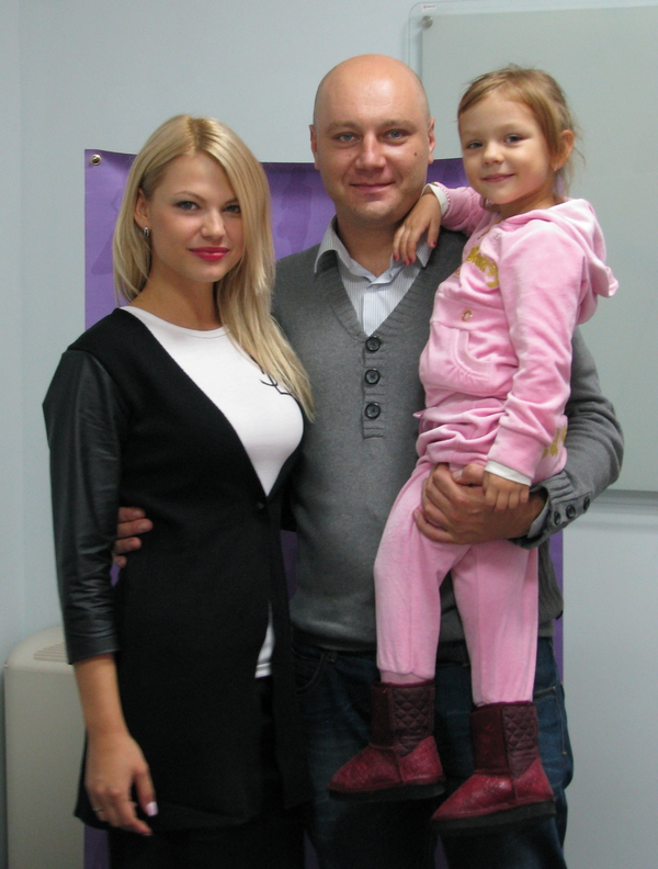 История любви: Экс-участница ВИА Сливки и актер Дмитрий Суржиков