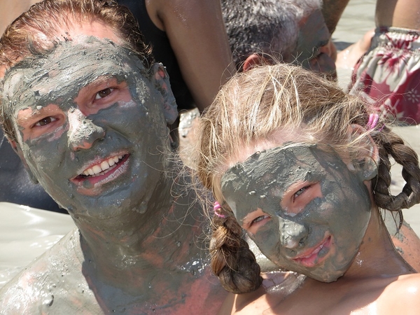 Ведущий  ICTV впервые рассекретил 7-летнюю дочь