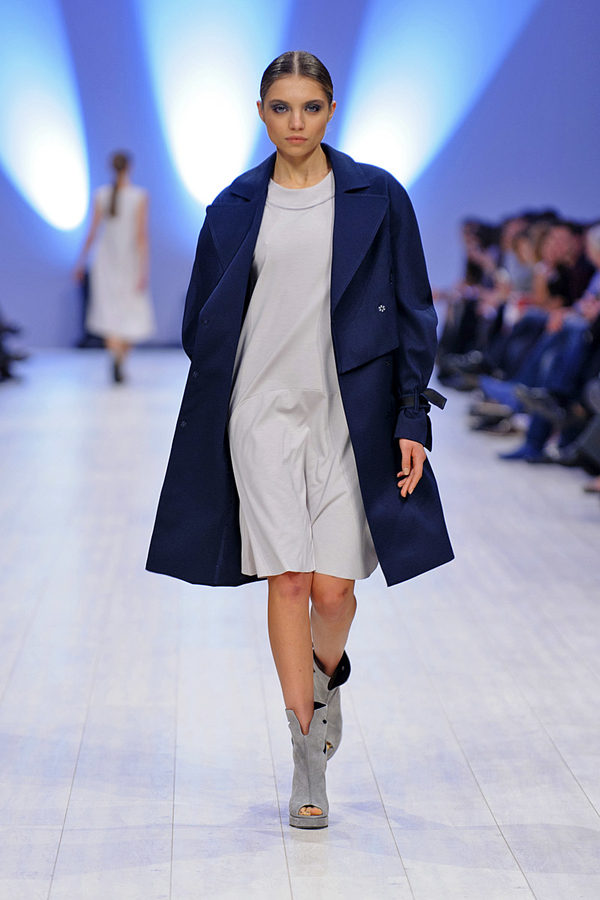 Модная верхняя одежда: Новая коллекция от Елены Пржонской