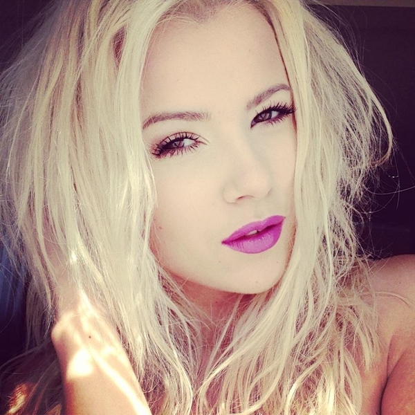 Мика Ньютон готовится к актерской карьере