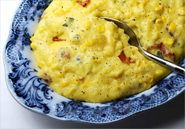 Гуцульская кулеша с брынзой и шкварками