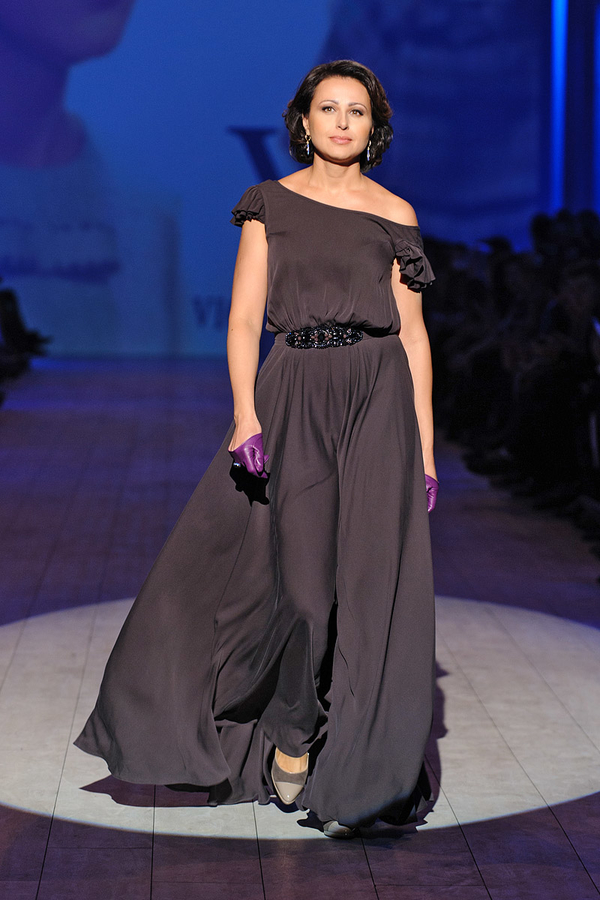 Звездный показ: телеведущие стали моделями