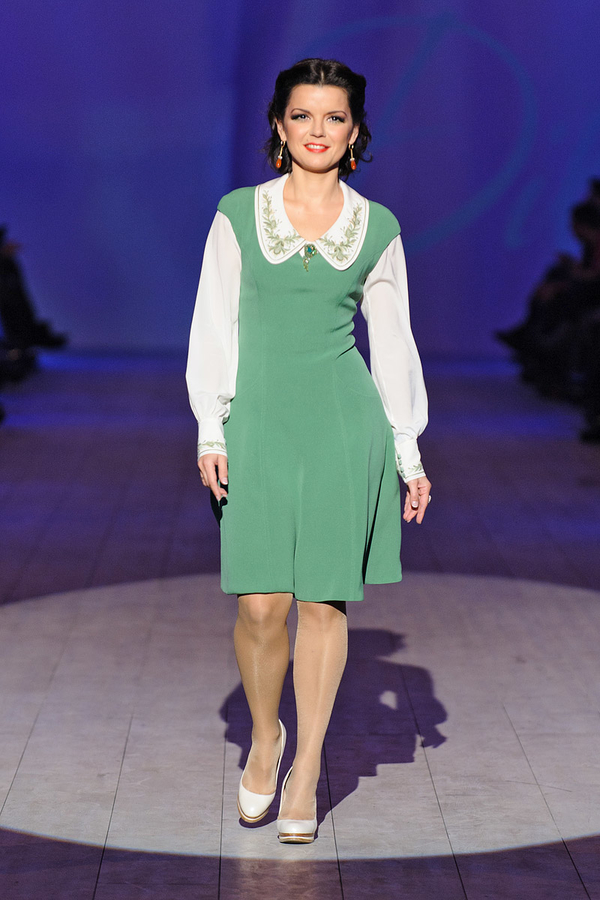 Звездный показ: телеведущие стали моделями