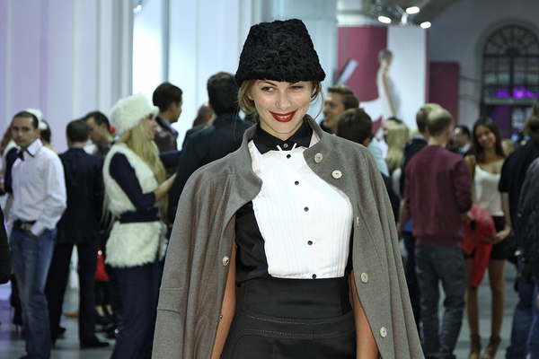 Стильные шапки 2013: Выбор киевских модниц