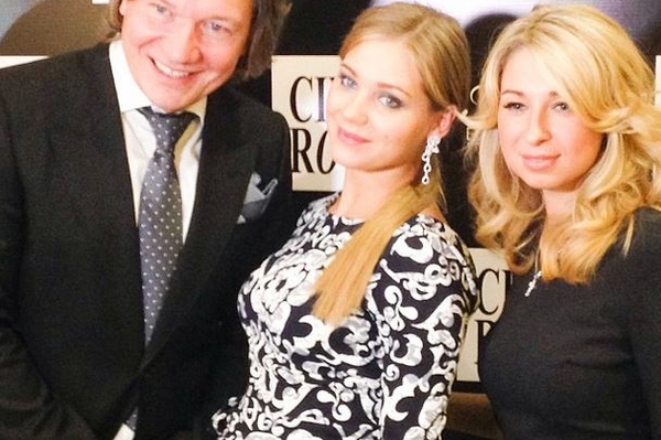 twitter.com/AsmusKristina