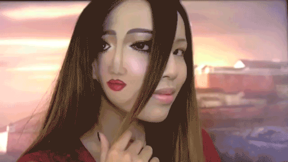 Двойное лицо: Необычный макияж на Хеллоуин