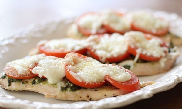 Куриная грудка, запеченная в пергаменте