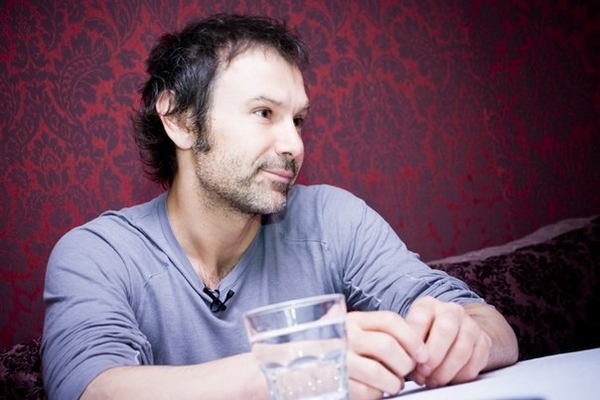 Вакарчук о первых шагах в шоу-бизе: Съемная квартира и вещи с рынка