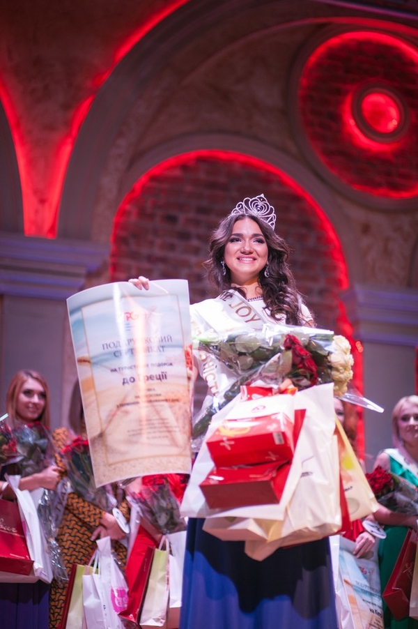 СтудМисс Украины 2013: Корона досталась девушке из Черновцов