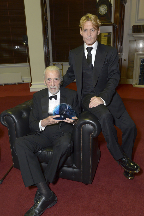 Джонни Депп стал блондином