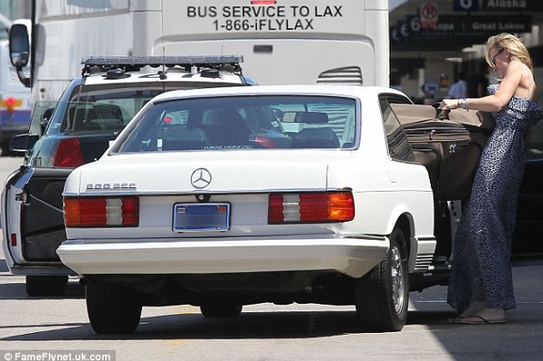 dailyentertainmentnews.com