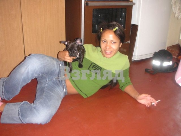 Африканские косички и сигарета: Фото юной Гайтаны попали в Сеть