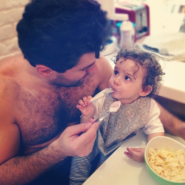 Анфиса Чехова показала мужа и подросшего сына (ФОТО)