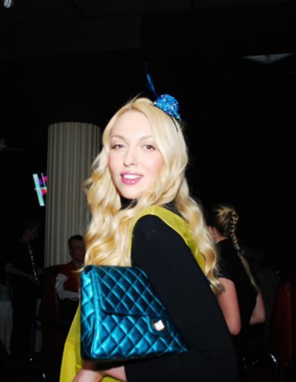 Полякова посмеялась над заслуженной артисткой Украины Лободой