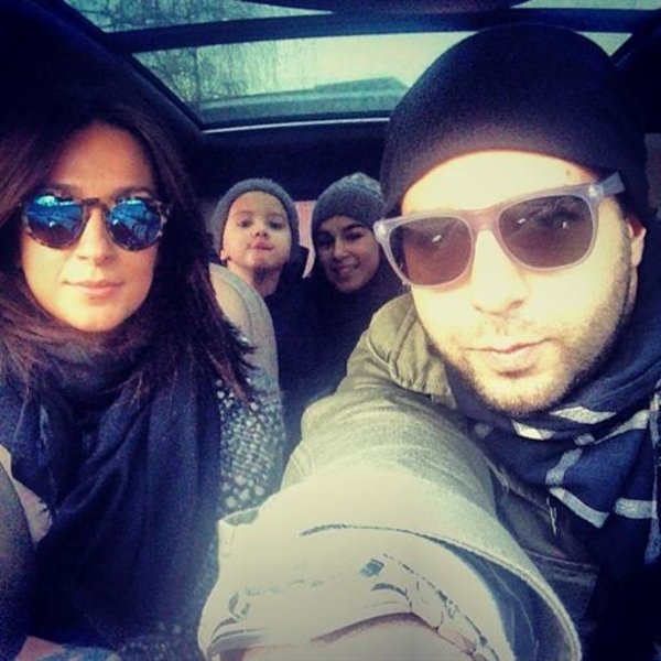 Ведущий Иван Ургант показал семейное фото