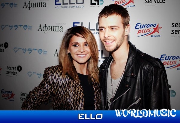 Миша Романова, солистка новой ВИА Гры, живет с Максом Барских