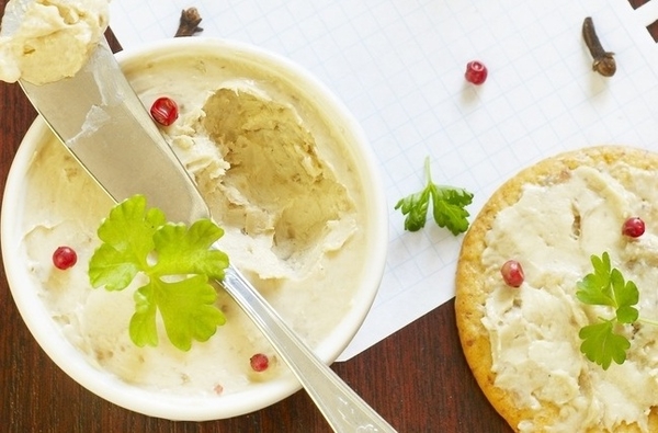 Как приготовить селедочное масло (ВИДЕО)