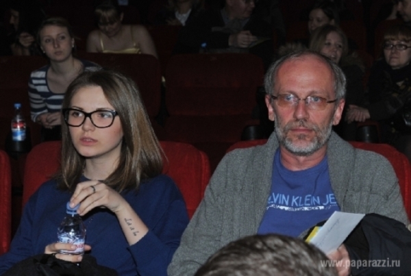 Ведущий Александр Гордон развелся с женой, которая на 30 лет младше