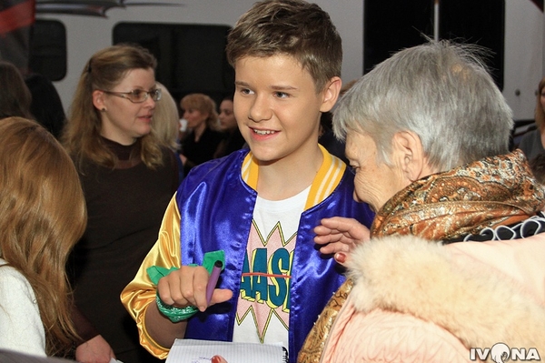 Олег Батрак, IVONA bigmir)net