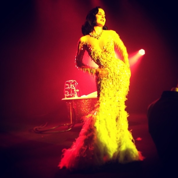 Дита фон Тиз разделась для украинских звезд шоу-бизнеса