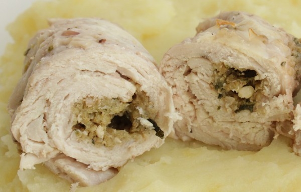 Рулеты из индейки: ТОП-5 рецептов