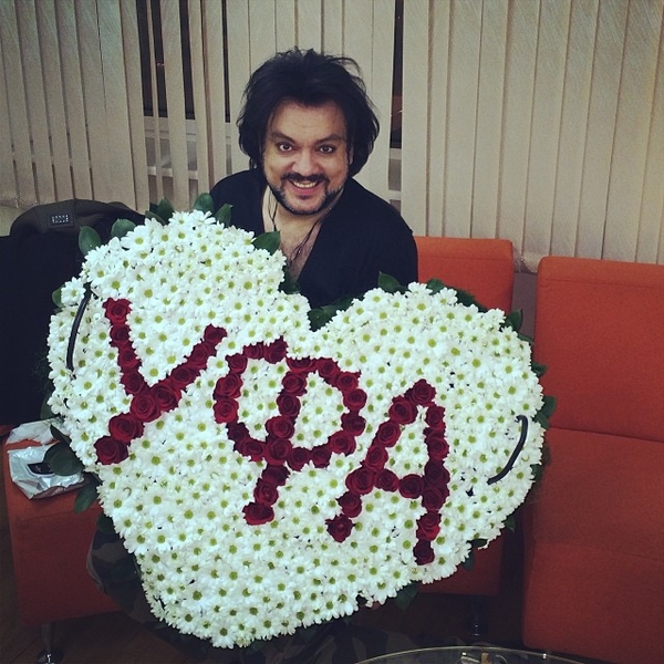 Филипп Киркоров из-за гастролей не успевает на дни рождения детей