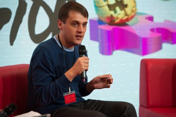 Продюсер Детского Евровидения 2013 привез в Киев 70 тонн техники