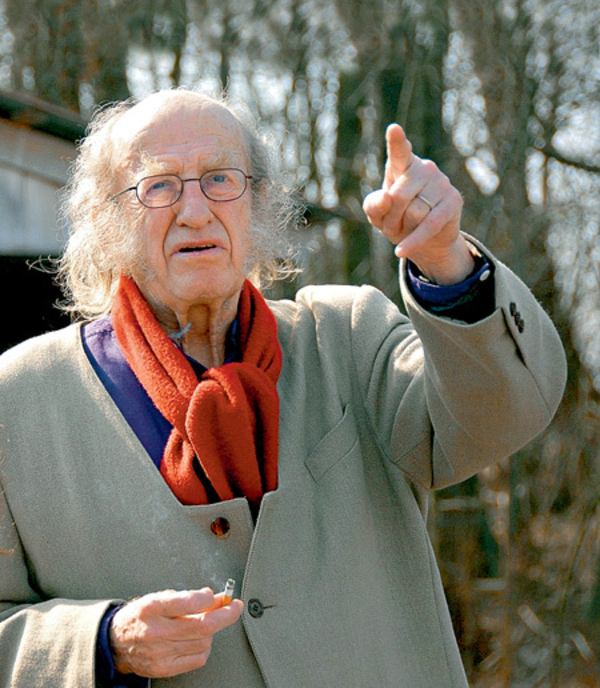 Умер актер из фильма Осенний марафон