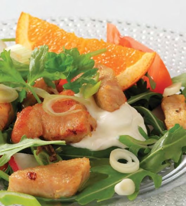 Салат из индейки и йогурта