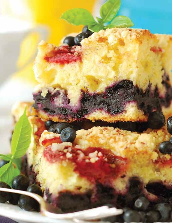 Мраморный пирог с черникой