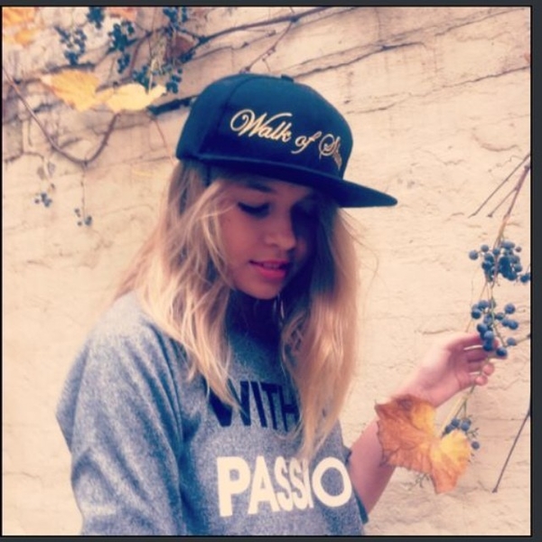 Вера Брежнева показала фото подросшей дочери