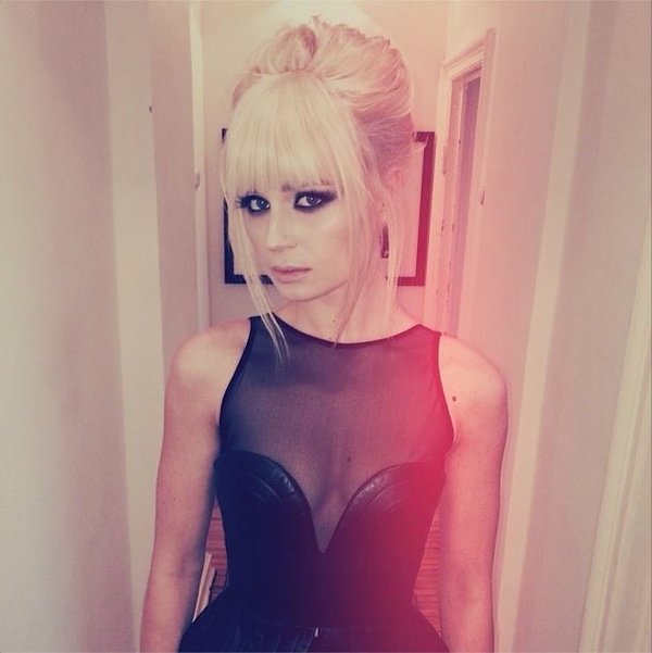 Beauty-образ дня: Полина Гагарина