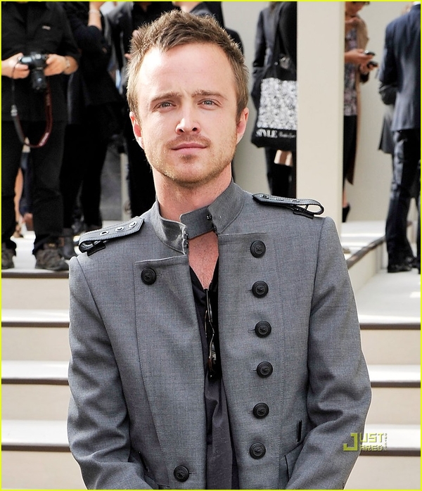 Звезда сериала Во все тяжкие помог фанату с предложением