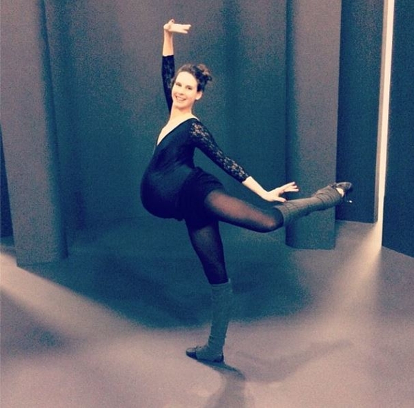 Беременная балерина: На девятом месяце все еще в пуантах